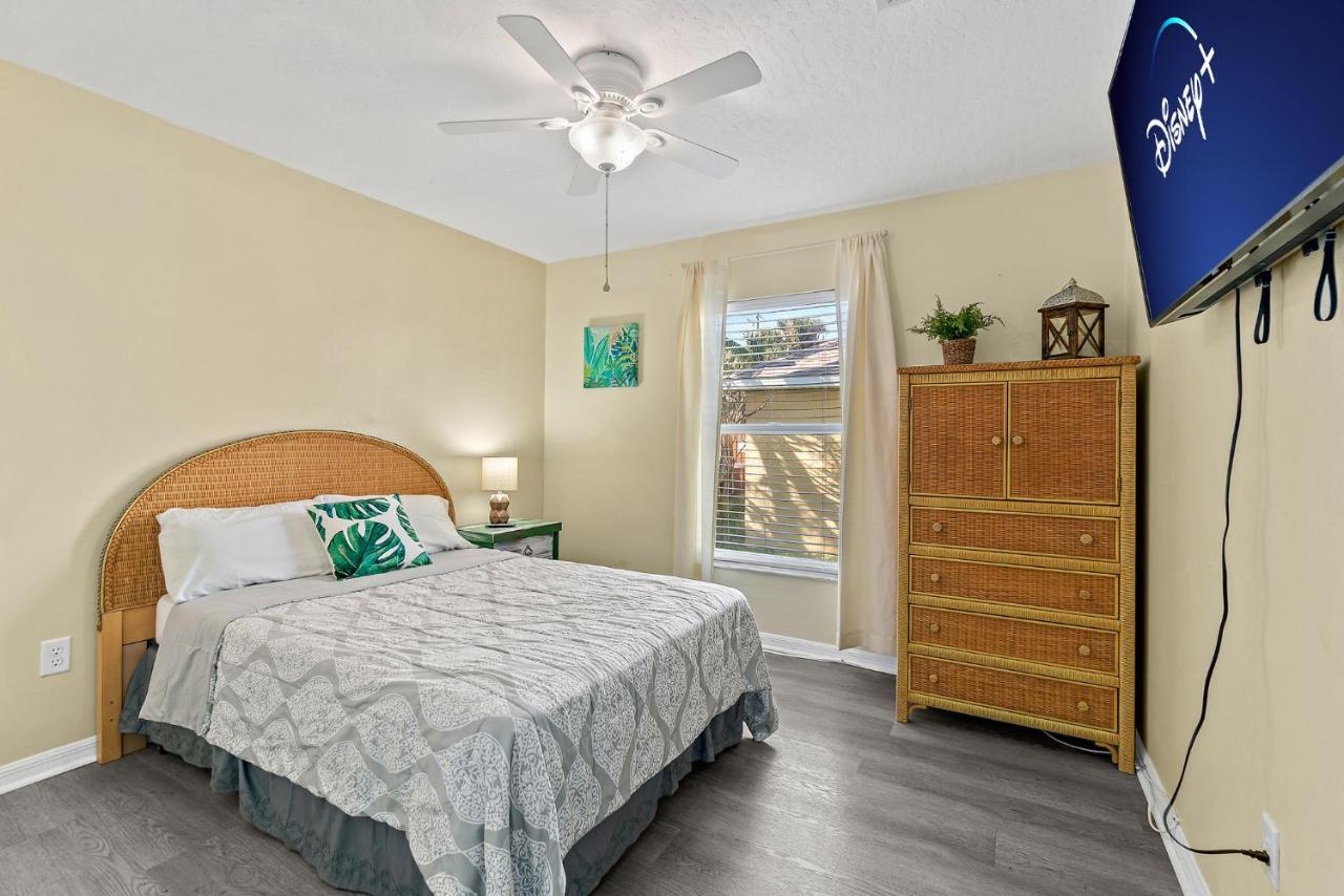 Surfside Paradise Retreat - 3Br And 2Ba Duplex, Grill, Dog Friendly - Close To The Beach! Melbourne Zewnętrze zdjęcie