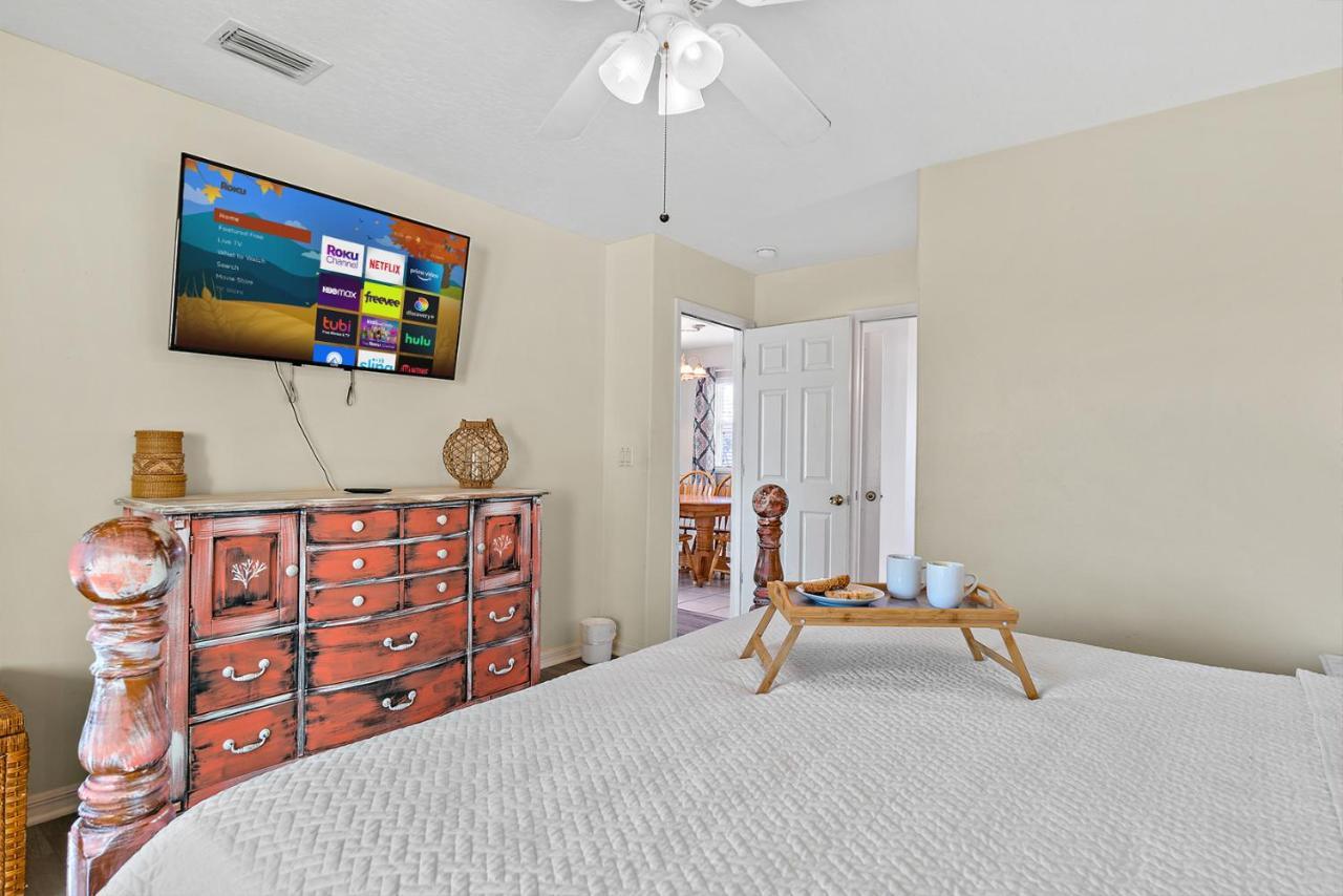 Surfside Paradise Retreat - 3Br And 2Ba Duplex, Grill, Dog Friendly - Close To The Beach! Melbourne Zewnętrze zdjęcie